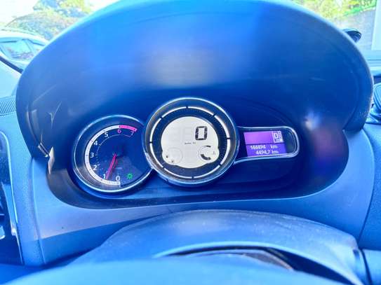Renault SM3 2016 image 8