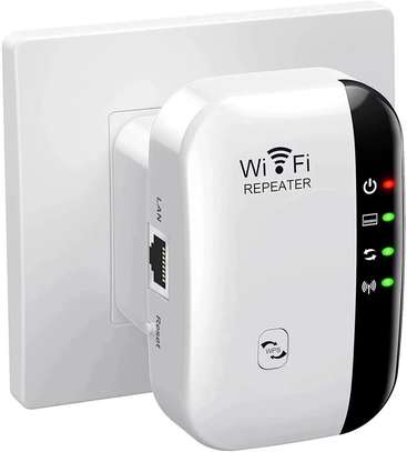 Repeteur / Booster de signal sans fil WiFi image 3