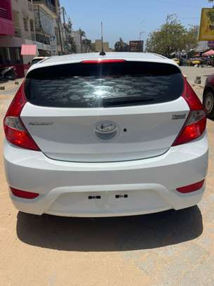 HYUNDAI ACCENT 2016 image 3