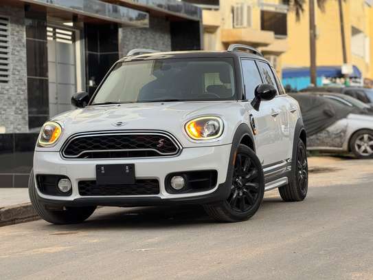 Mini Cooper Countrymane S 2018 image 2
