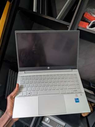 HP Pavilion i5 11th gen / 256gb image 2