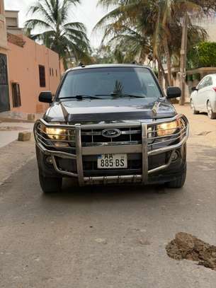 Ford escape image 7