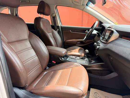 Kia sorento image 5