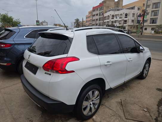 2017 Peugeot 2008 Modèle feline 1.6 e-HDi image 5