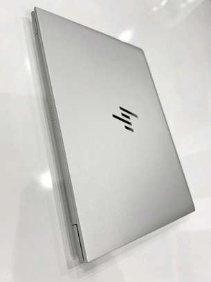 Hp elitebook 840 G10 image 2