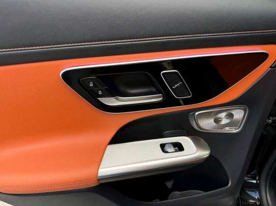 Mercedes Benz GLC 2024 image 5