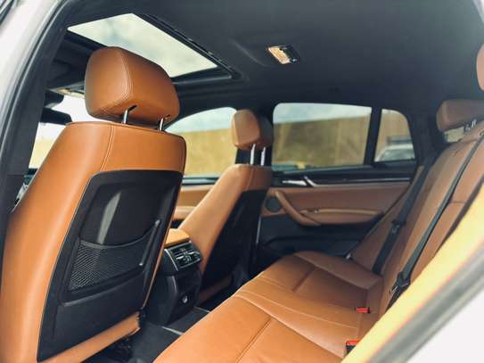 BMW X4 2018 image 7