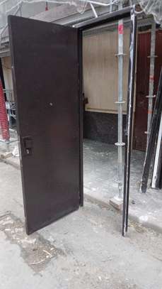 Porte palier image 3