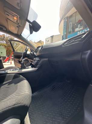 PEUGEOT 308 année 2016 image 10