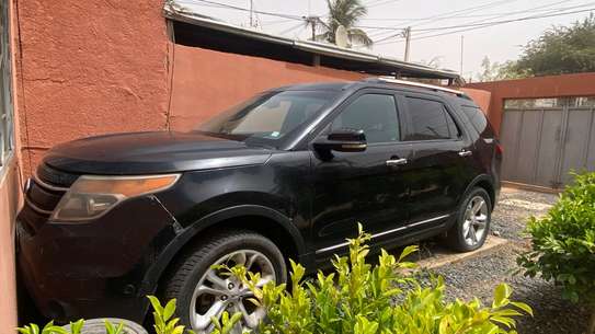 Ford Explorer 2013 image 2