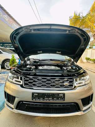 Range sport 2020 image 8