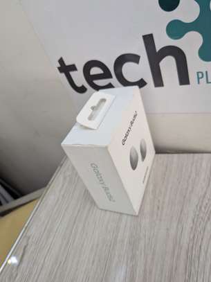 Samsung Buds 2 image 3