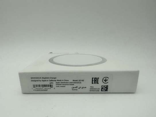 Chargeur IPhone sans fil MagSafe MHXH3AM/A A2140 - 20W image 9