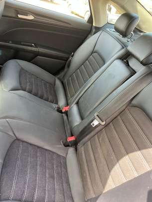 Ford fusion image 8