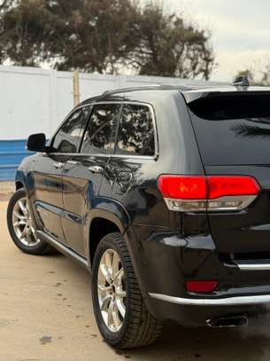 Jeep Grand Cherokee Summit 2015  V6 Essence Full Options image 3