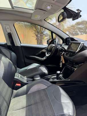 Peugeot 2008  Année 2016 image 12