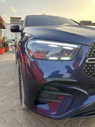 Mercedes GLE Coupé 350de Hybride à louer image 2