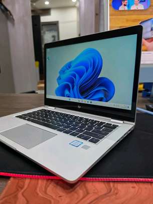 HP elitebook 1030 G2 image 3