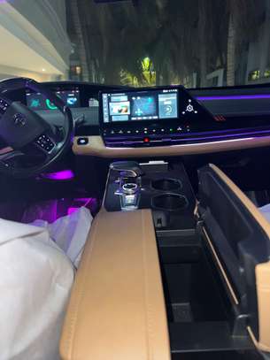 Changan UNI-K — SUV rare • Toit pano • Garanti image 9