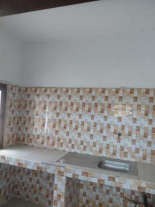 APPARTEMENT 2 CHAMBRES SALON _PARCELLES ASSAINIES U5 image 3