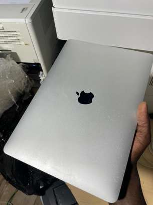 MacBook Air 13" (2020) – Intel Core i5 – 8 Go / 256 Go SSD image 8