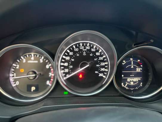Mazda cx 5 image 9