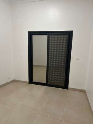 APPARTEMENT F4 DE STANDING À SACRÉ-CŒUR 1 image 7