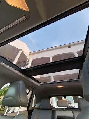 2019 RAV4 Limited AWD image 8