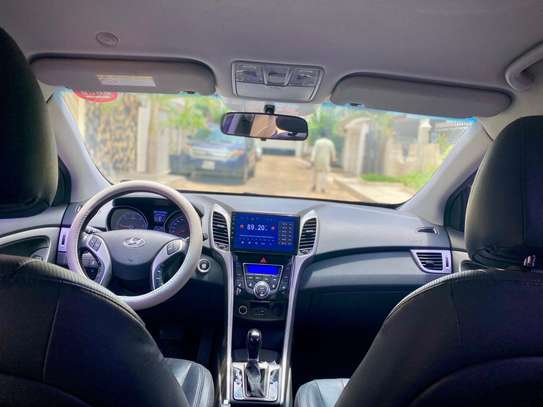 Hyundai I30 VGT Année 2017 image 3