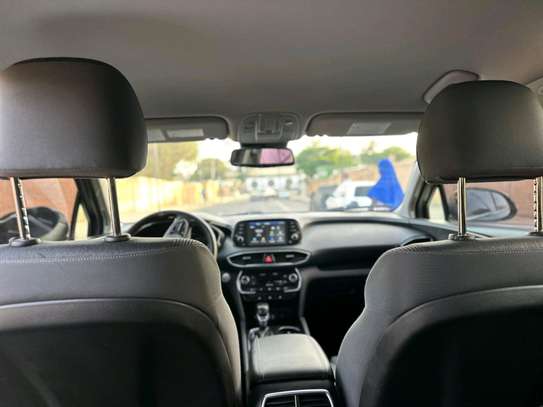 Hyundai Santafe htrac 2019 automatique essence 4×4 image 7