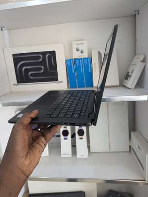 Dell Latitude 7310 )i5 10e Generation ) 16g de ram ) 512 SSD image 2