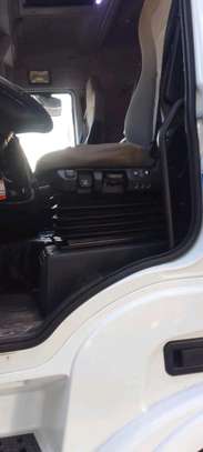 CAMION 10 ROUES MARQUE IVECO DIESEL image 10