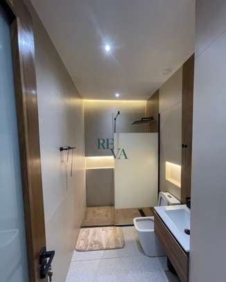 RESIDENCE SEVEN image 13