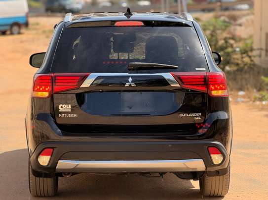2018 MITSUBISHI OUTLANDER SEL 7places image 4