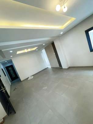 APPARTEMENT F3 À LOUER À LA CITÉ KEUR GORGUI image 4