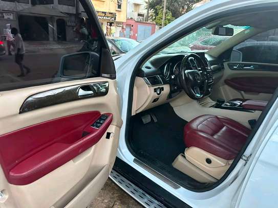Mercedes GLE 350 image 9
