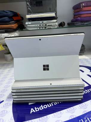 Microsoft Surface pro core i5 image 2