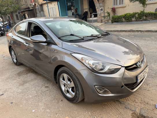 Hyundai Avante 2013 image 2