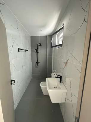 Bel appartement de type F4 à louer image 6
