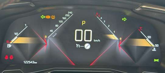 Citroen DS7 2019 image 7