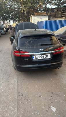 Jaguar Xf 2017 image 7