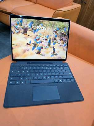 Surface pro 10 image 3