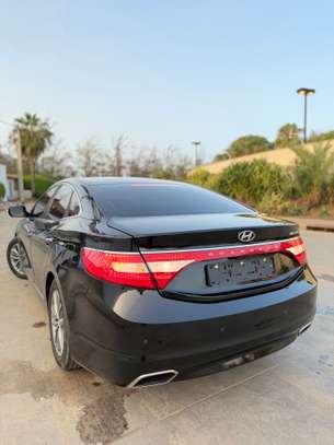 Hyundai grandeur 2017 image 8
