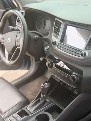 HYUNDAI TUCSON 2017 image 2