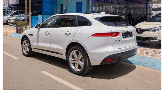 Jaguar F-PACE 2018 – SUV Premium Full Option image 10