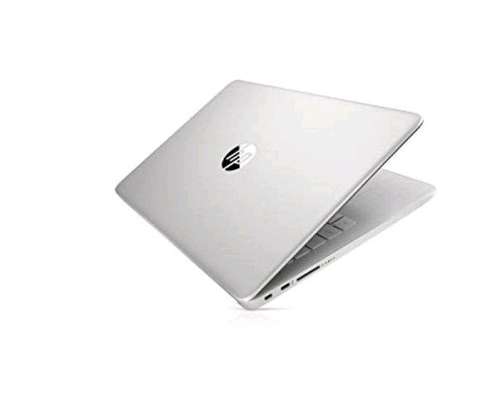 Hp Laptop 14 image 2