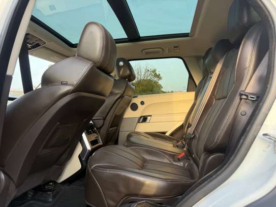 Range Rover Sport image 5
