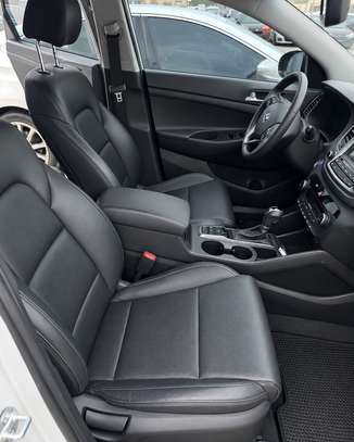 Hyundai TUCSON 2018 image 2