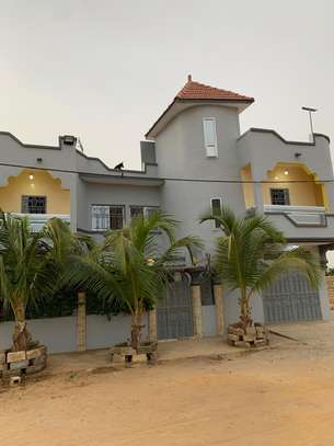 Appartement f4 à louer à M’bour Malicounda image 7