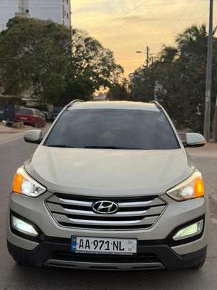 Hyundai santafe image 2